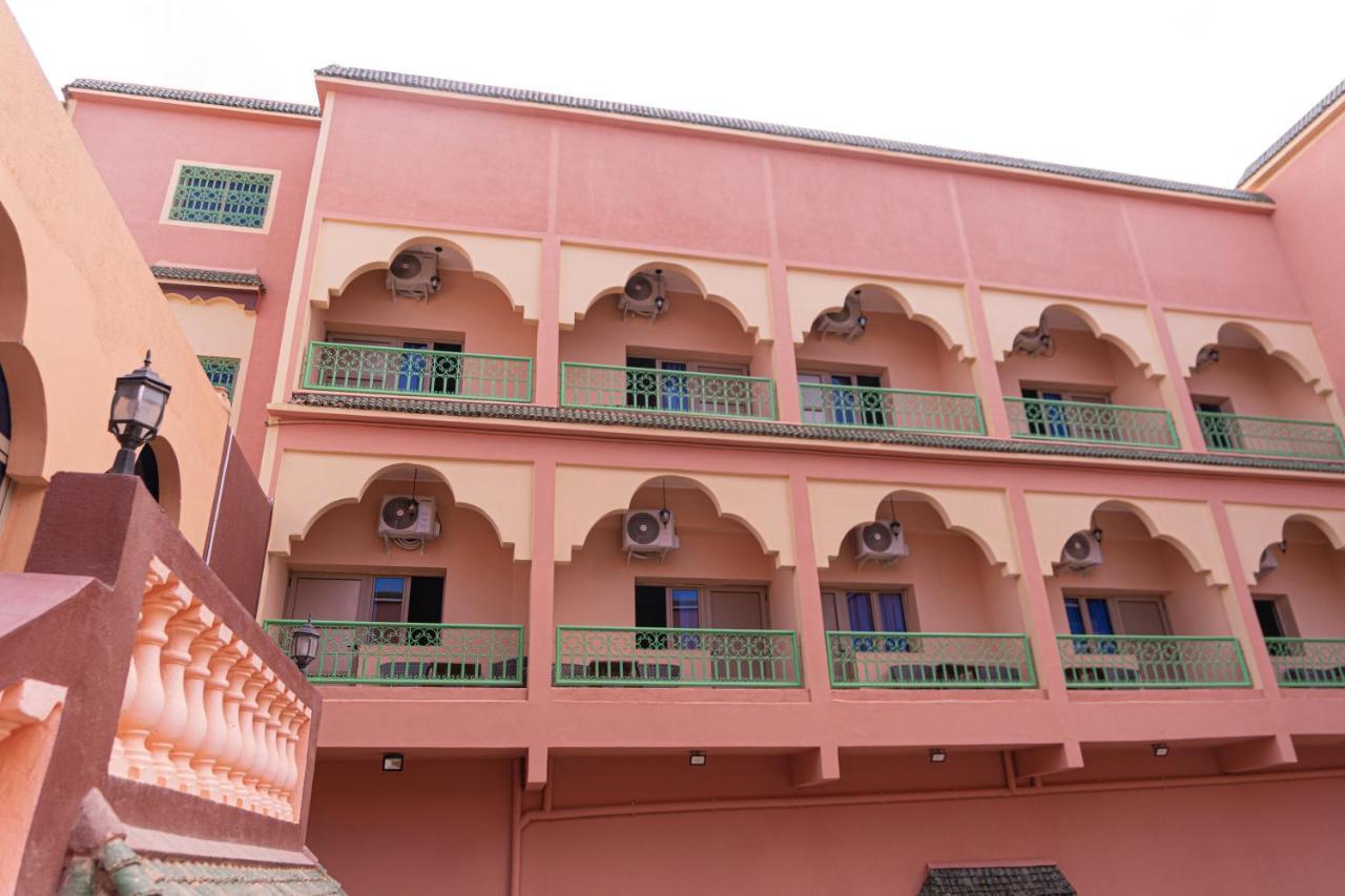 Hotel La Vallee Des Kasbahs Chez Ilyas Тингир Экстерьер фото
