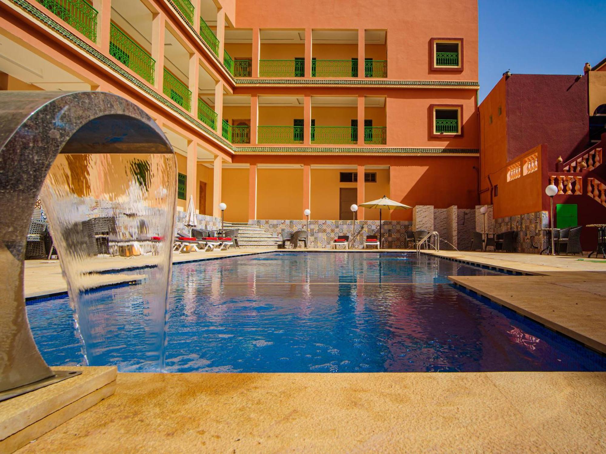 Hotel La Vallee Des Kasbahs Chez Ilyas Тингир Экстерьер фото
