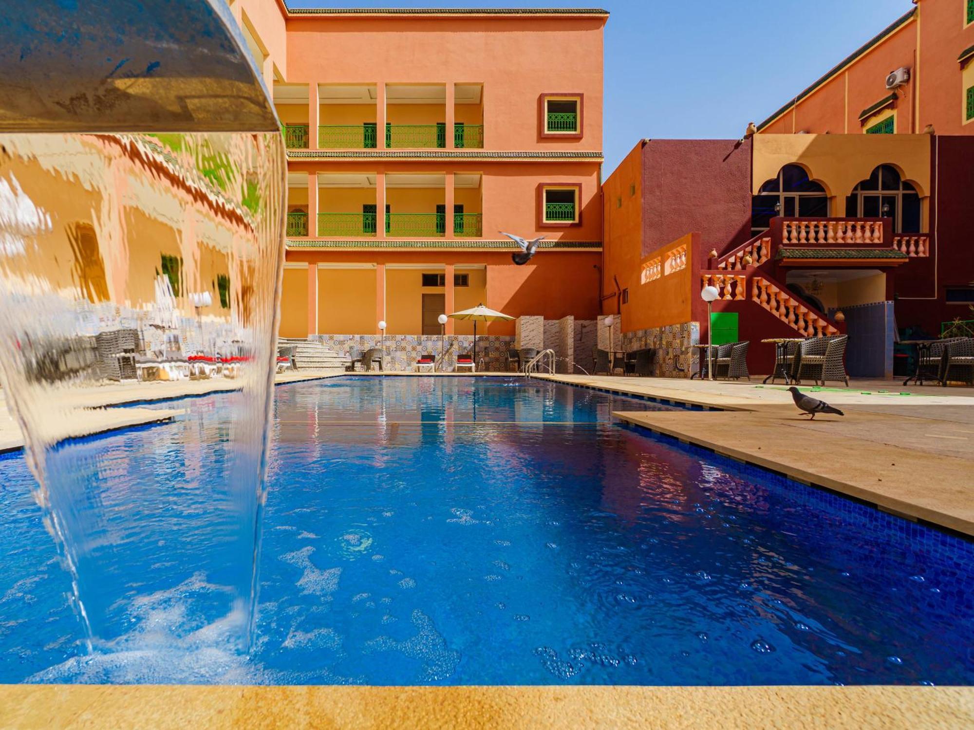 Hotel La Vallee Des Kasbahs Chez Ilyas Тингир Экстерьер фото