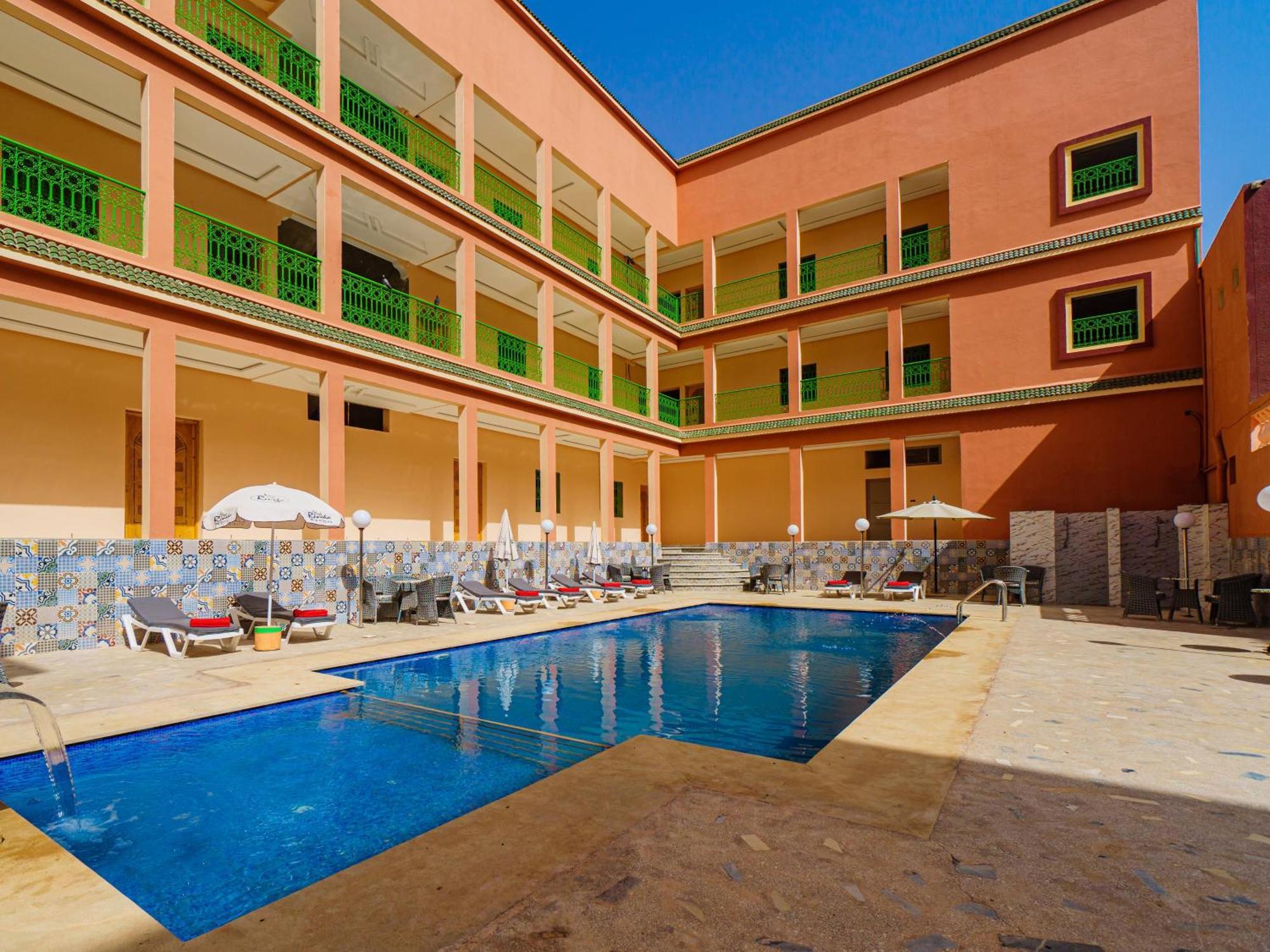 Hotel La Vallee Des Kasbahs Chez Ilyas Тингир Экстерьер фото